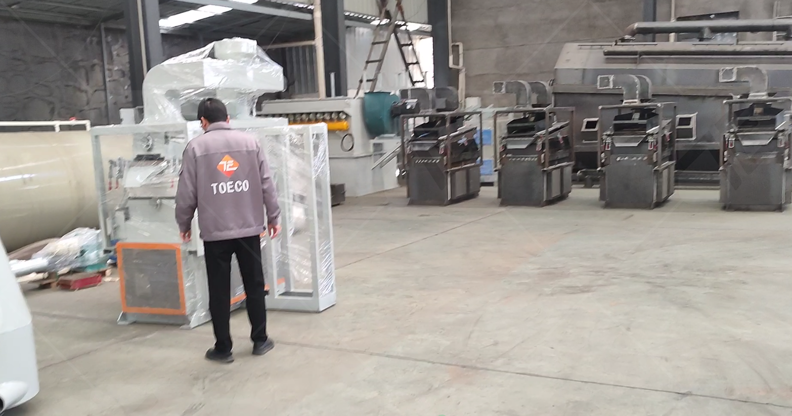 Gravity sorters for screening scrap copper and alu