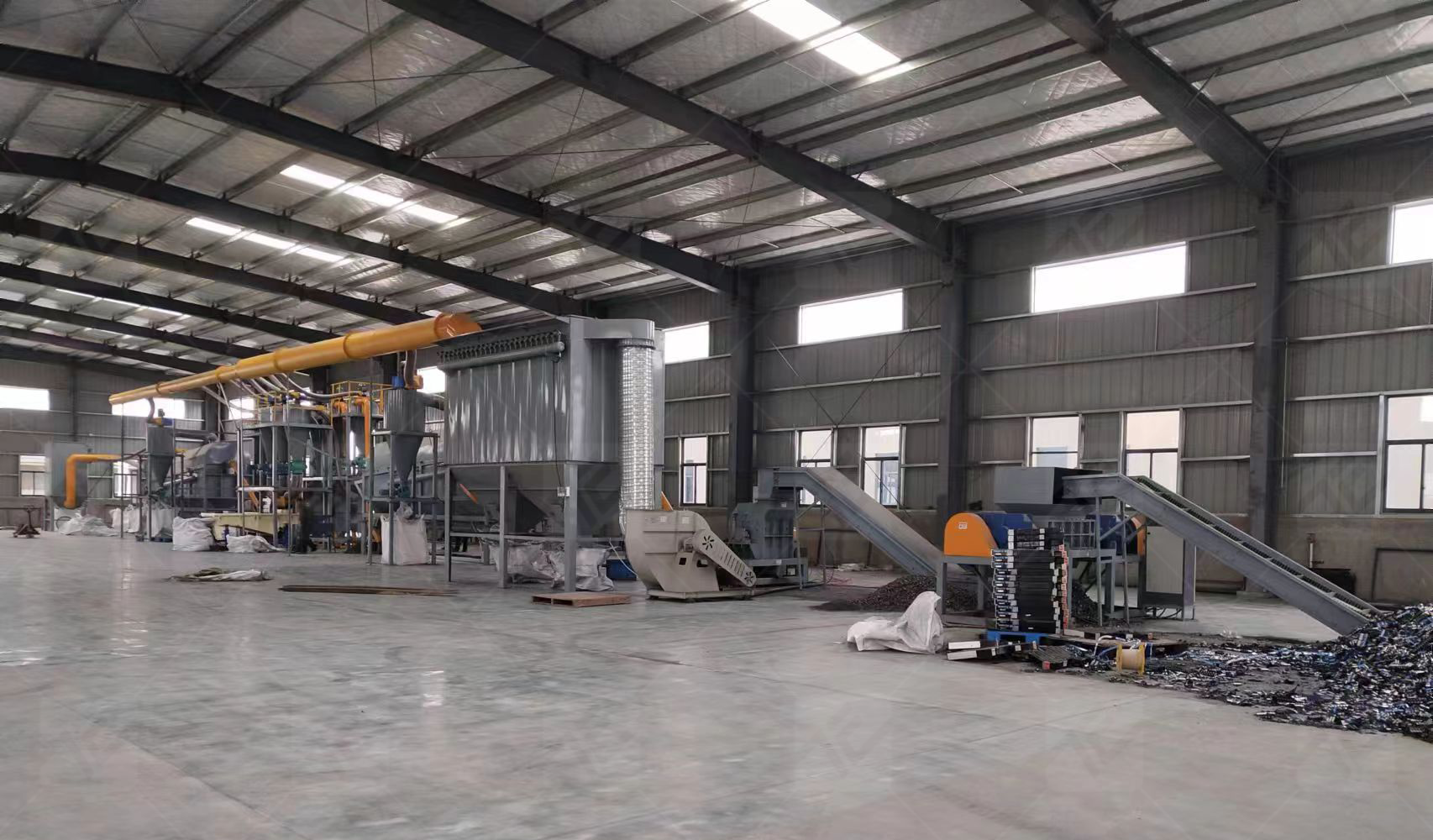 Efficient lithium battery recycling equipment