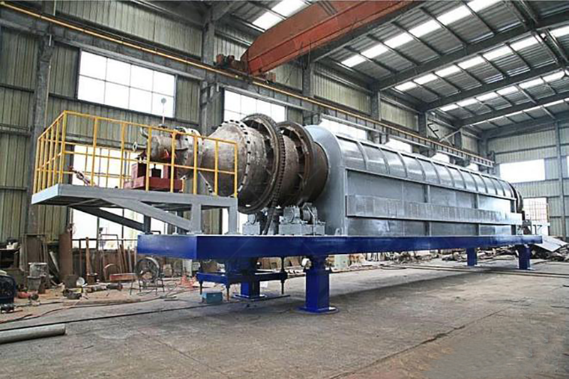 Lithium battery recycling equipment uses unique py