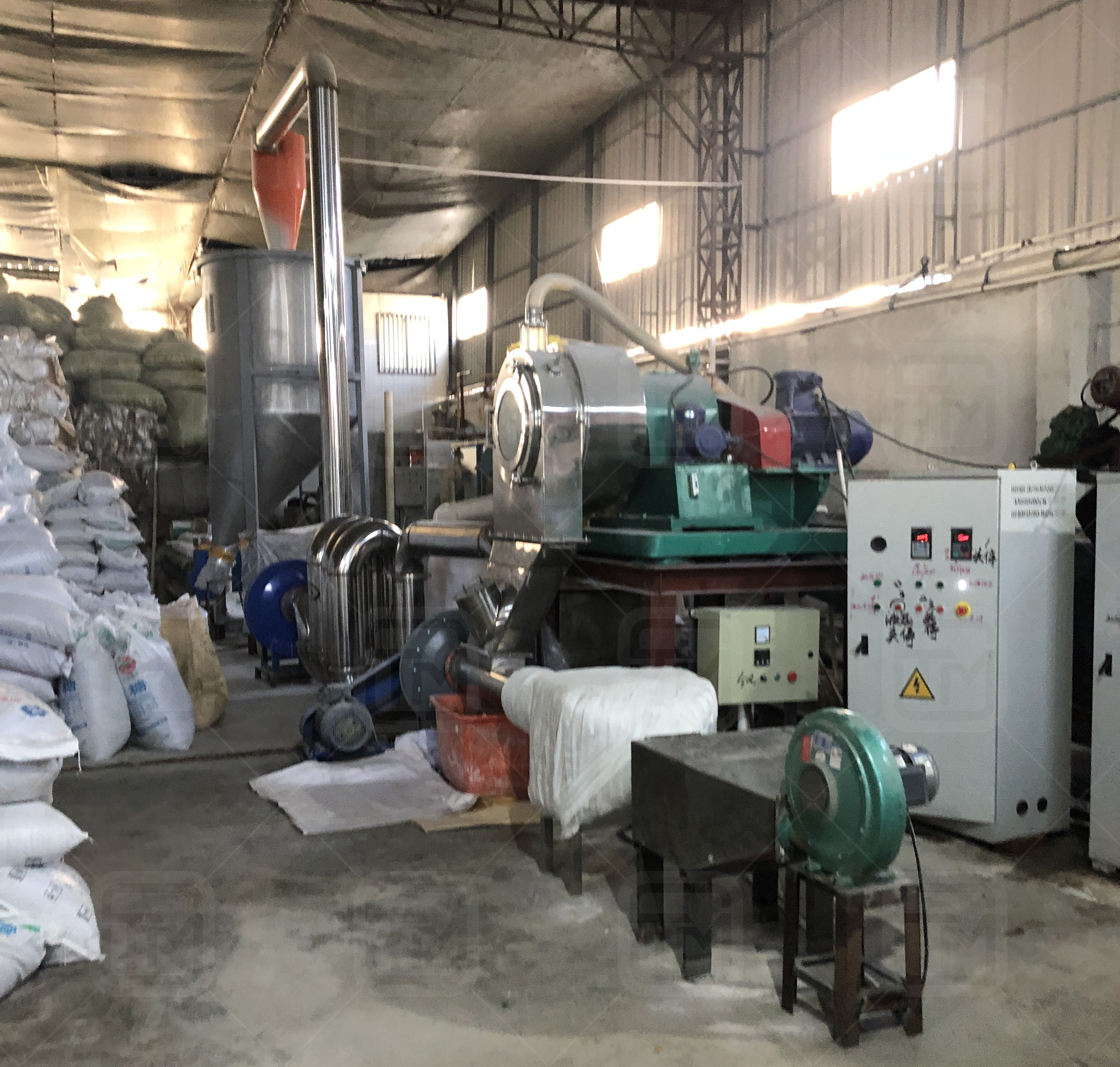 Aluminum-plastic separator