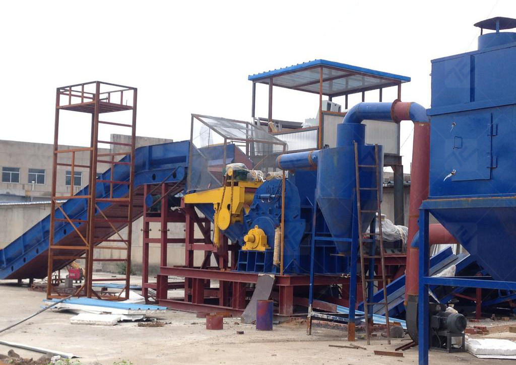 Metal scrap crusher in Indonesia