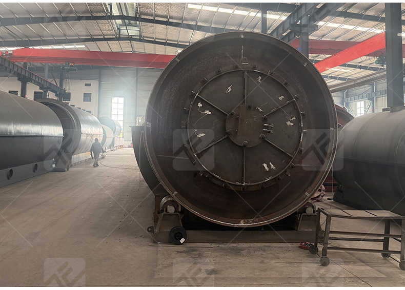 pyrolysis machine (7).jpg